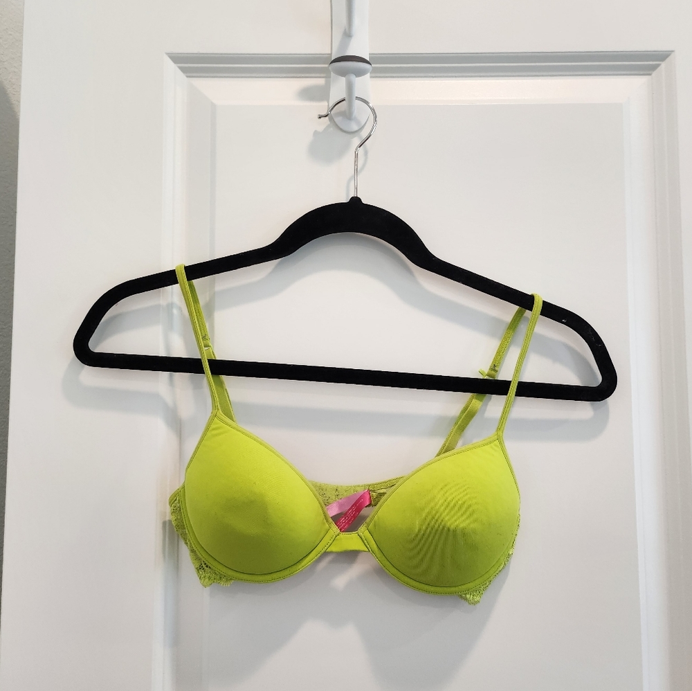 Victoria's Secret Lime Green T-Shirt Lace Bra 34B
